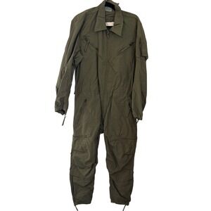 Vintage men's US Military Flight Suit Coverall Green Small Short